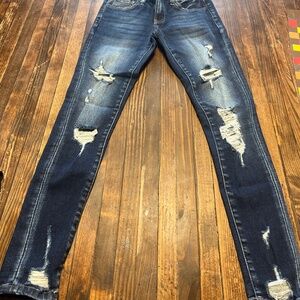 KanCan Skinny Jeans with holes